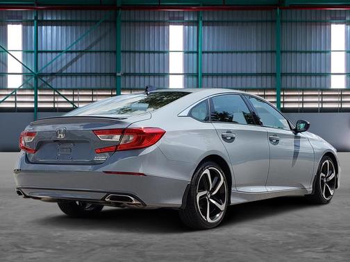 Sonic Gray Pearl 2022 Honda Accord Sport SE 1.5T
