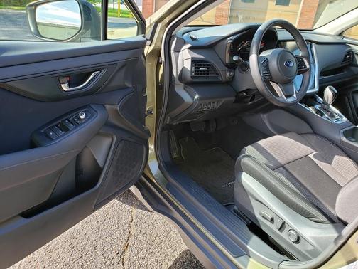 Autumn Green Metallic 2024 Subaru Outback Premium