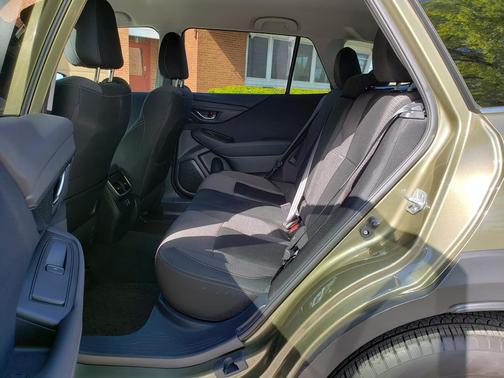 Autumn Green Metallic 2024 Subaru Outback Premium