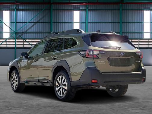 Autumn Green Metallic 2024 Subaru Outback Premium