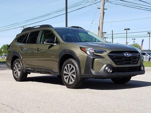 Autumn Green Metallic 2024 Subaru Outback Premium