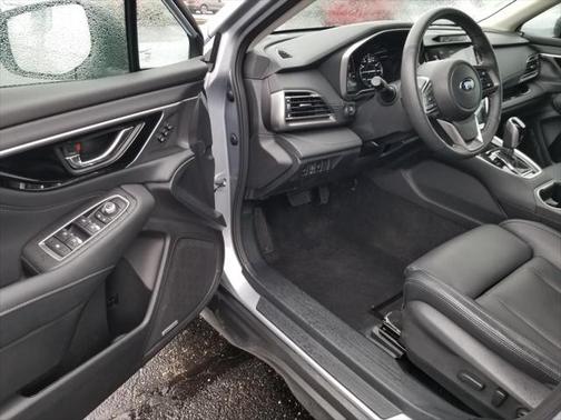 2025 Subaru Outback Limited XT