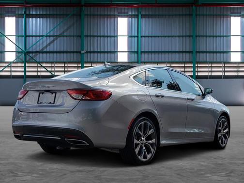 2015 Chrysler 200 C