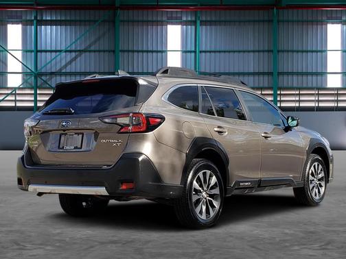 Brilliant Bronze Metallic 2024 Subaru Outback Limited XT