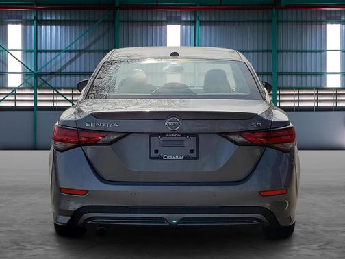 2022 Nissan Sentra SR