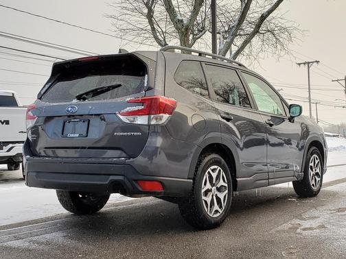 2020 Subaru Forester Premium