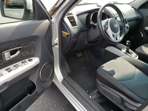 2012 Kia Soul +