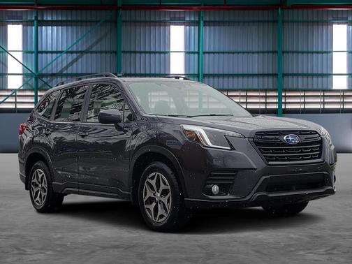 Magnetite Gray Metallic 2023 Subaru Forester Premium