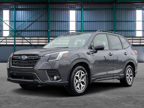 Magnetite Gray Metallic 2023 Subaru Forester Premium