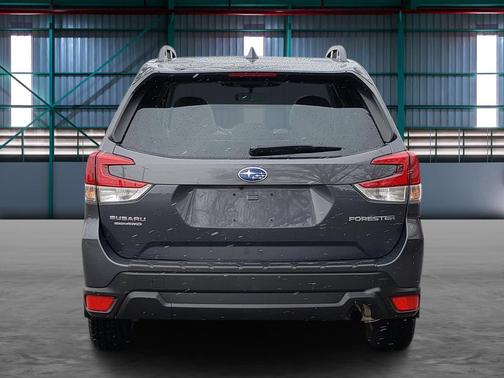 Magnetite Gray Metallic 2023 Subaru Forester Premium