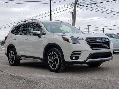 2023 Subaru Forester Touring