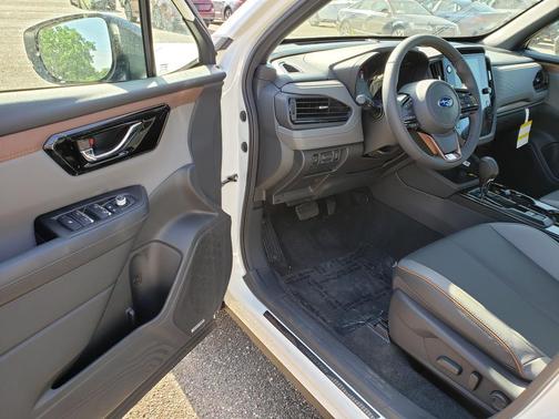 Crystal White Pearl 2026 Subaru Forester Sport