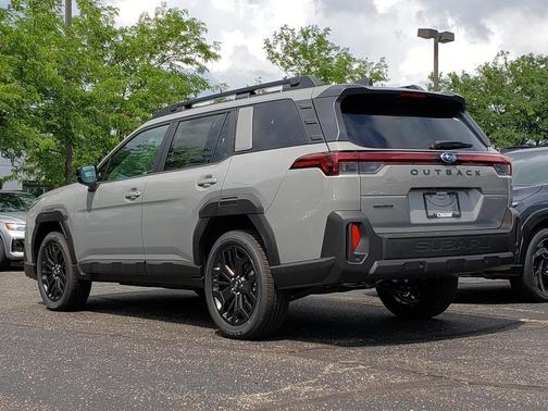 RIVER ROCK PEARL PAINT 2026 Subaru Outback Limited XT