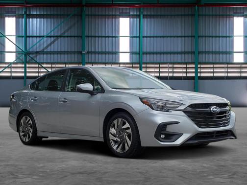Ice Silver Metallic 2025 Subaru Legacy Limited