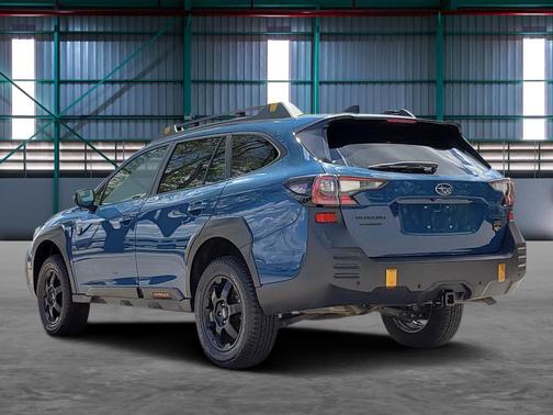 Geyser Blue 2025 Subaru Outback Wilderness