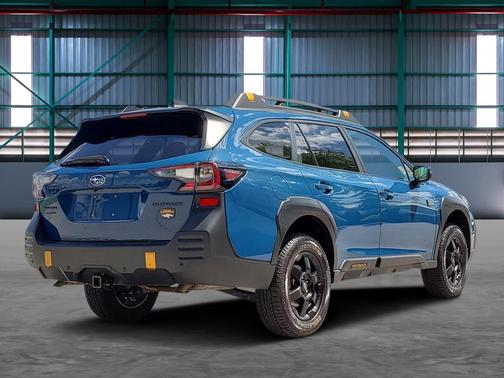 Geyser Blue 2025 Subaru Outback Wilderness