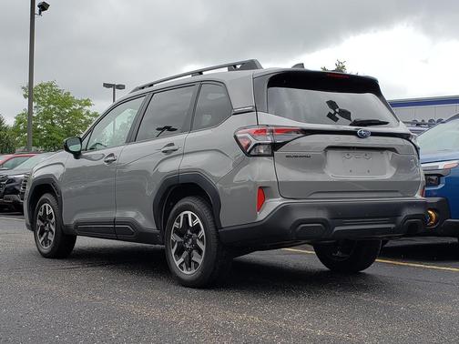 River Rock Pearl 2025 Subaru Forester Premium