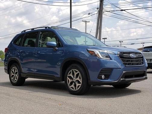 2022 Subaru Forester Premium