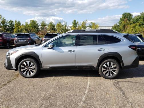 2025 Subaru Outback Touring XT