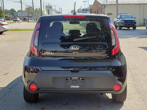 2016 Kia Soul Base