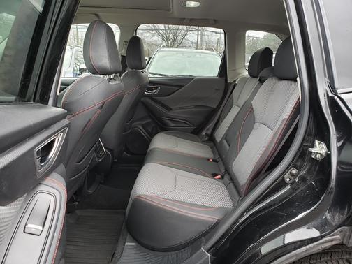 Crystal Black Silica 2019 Subaru Forester Sport