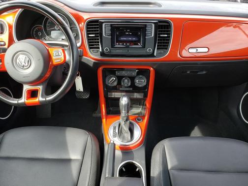2017 Volkswagen Beetle Auto