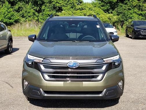 Autumn Green Metallic 2026 Subaru Forester Premium