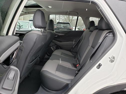 2022 Subaru Outback Onyx Edition XT