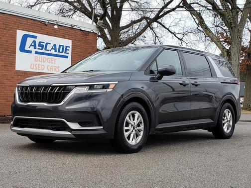 2022 Kia Carnival LXS