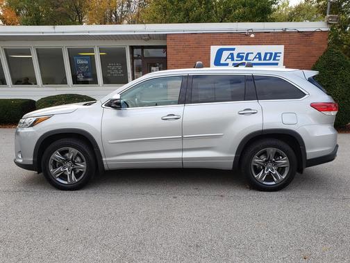 2018 Toyota Highlander Limited Platinum