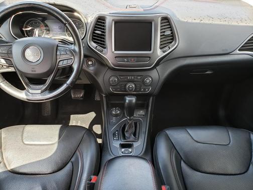 Bright White Clearcoat 2020 Jeep Cherokee Trailhawk Elite