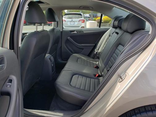 2013 Volkswagen Jetta SEL