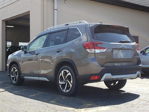 Brilliant Bronze Metallic 2022 Subaru Forester Touring