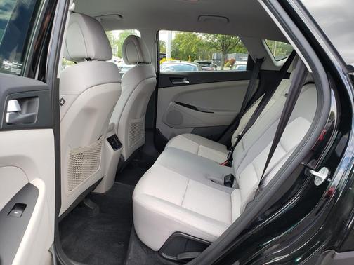 2017 Hyundai TUCSON Sport