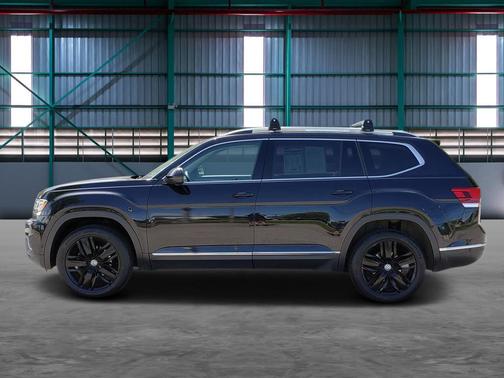 Deep Black Pearl 2019 Volkswagen Atlas 3.6L SEL Premium