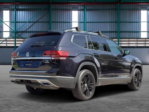 Deep Black Pearl 2019 Volkswagen Atlas 3.6L SEL Premium