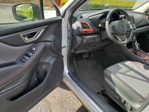 Ice Silver Metallic 2020 Subaru Forester Sport