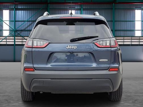 Slate Blue Pearlcoat 2020 Jeep Cherokee Latitude