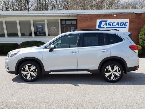 Ice Silver Metallic 2019 Subaru Forester Touring