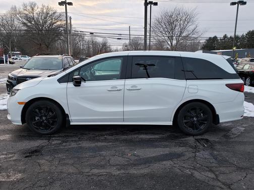 2023 Honda Odyssey Sport