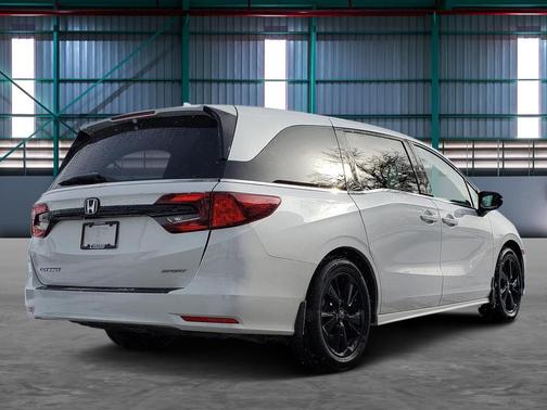 2023 Honda Odyssey Sport