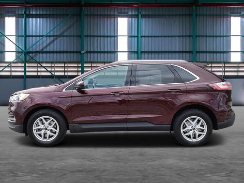 Burgundy Velvet Metallic Tinted Clearcoat 2023 Ford Edge SEL