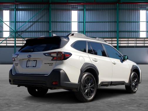 2023 Subaru Outback Onyx Edition XT