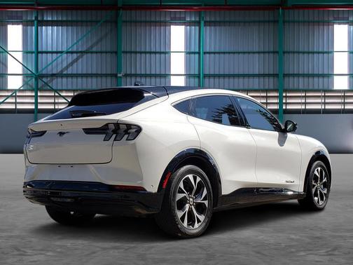 2021 Ford Mustang Mach-E Premium