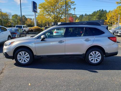 2017 Subaru Outback 2.5i Premium