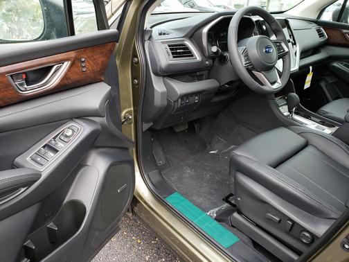 2025 Subaru Ascent Touring 7-Passenger
