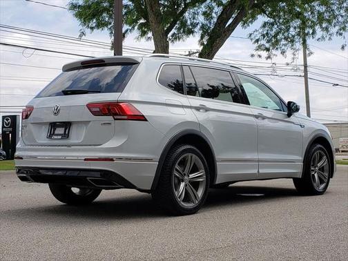 2019 Volkswagen Tiguan 2.0T SEL R-Line 4MOTION