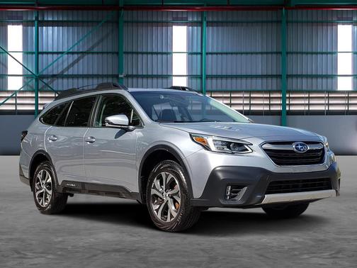 Ice Silver Metallic 2022 Subaru Outback Limited