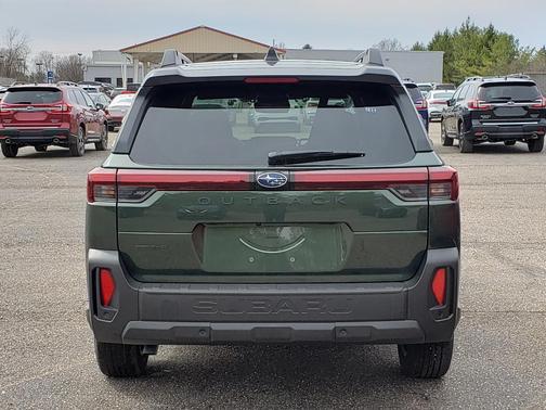 DEEP EMERALD GREEN PEARL PAINT 2026 Subaru Outback Premium