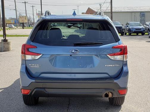 Horizon Blue Pearl 2021 Subaru Forester Premium